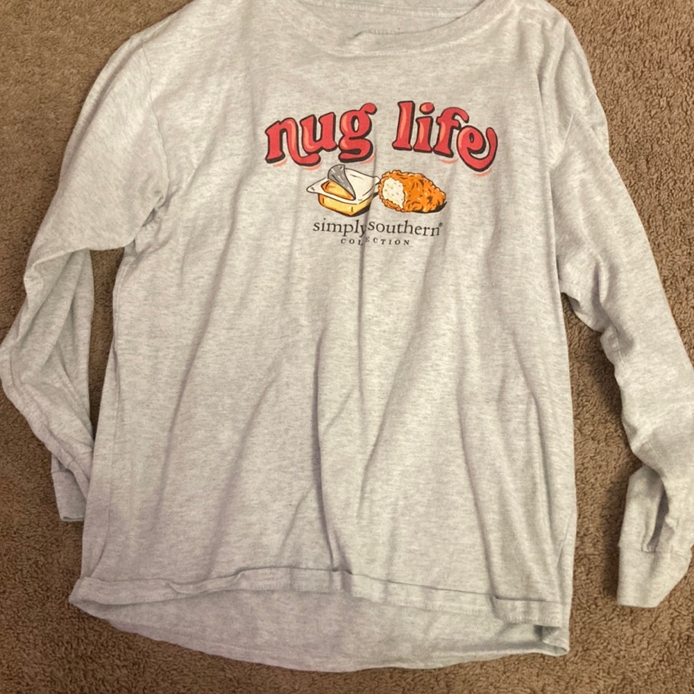simply southern “nug life” tee shirt. size YL. $8